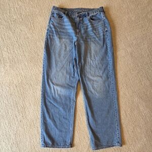 American Eagle Strigid Curvy 90s Straight Jeans